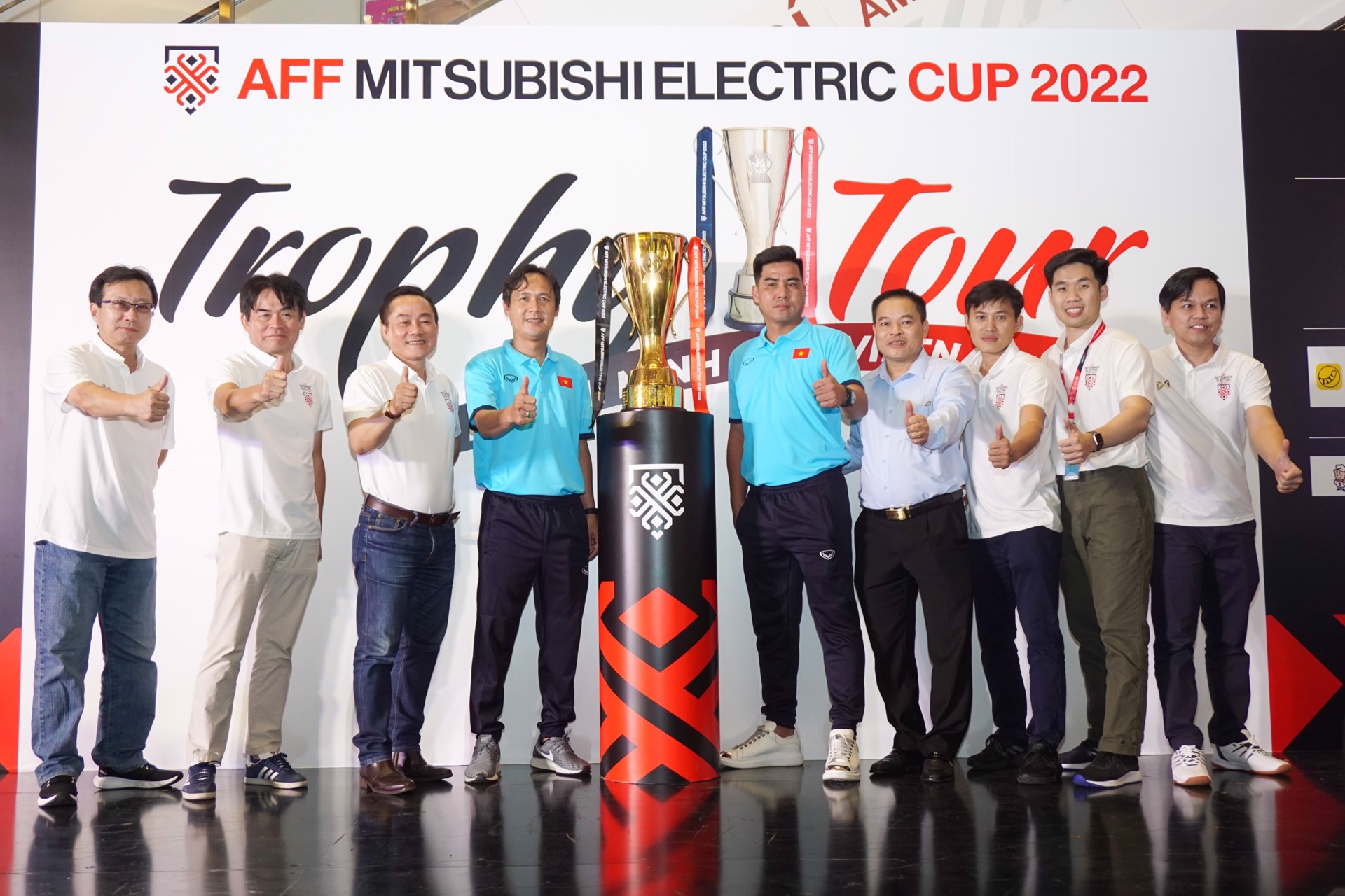 Mitsubishi Electric Vietnam Welcome Aff Mitsubishi Electric Cup 2022 Trophy
